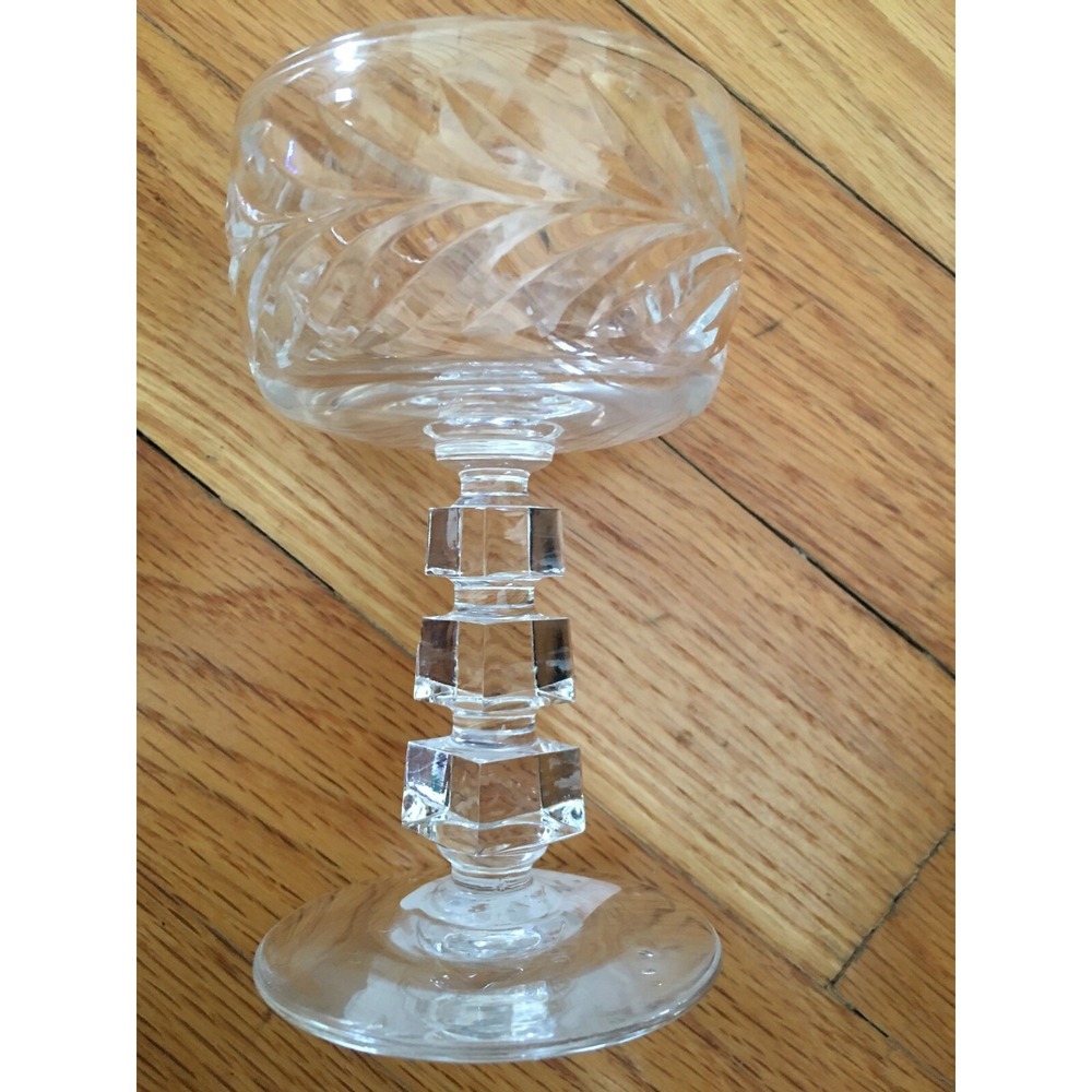 4 European cut 24% lead crystal champagne glasses Art Deco Square Stem 4 1/2"